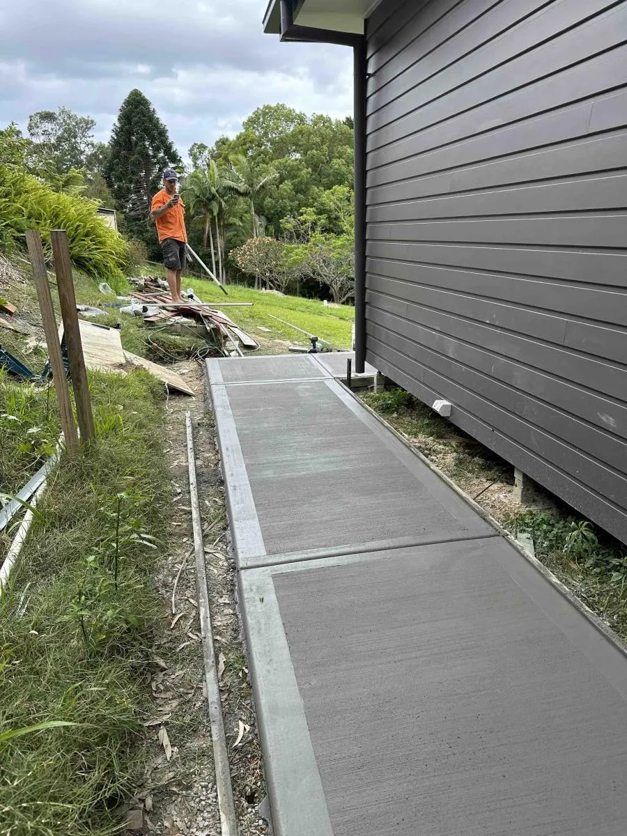 Jason's Concreting Gold Coast project photo 14