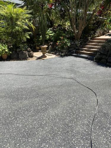 exposed aggregate concreting