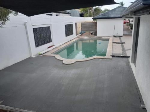around pool area concreting